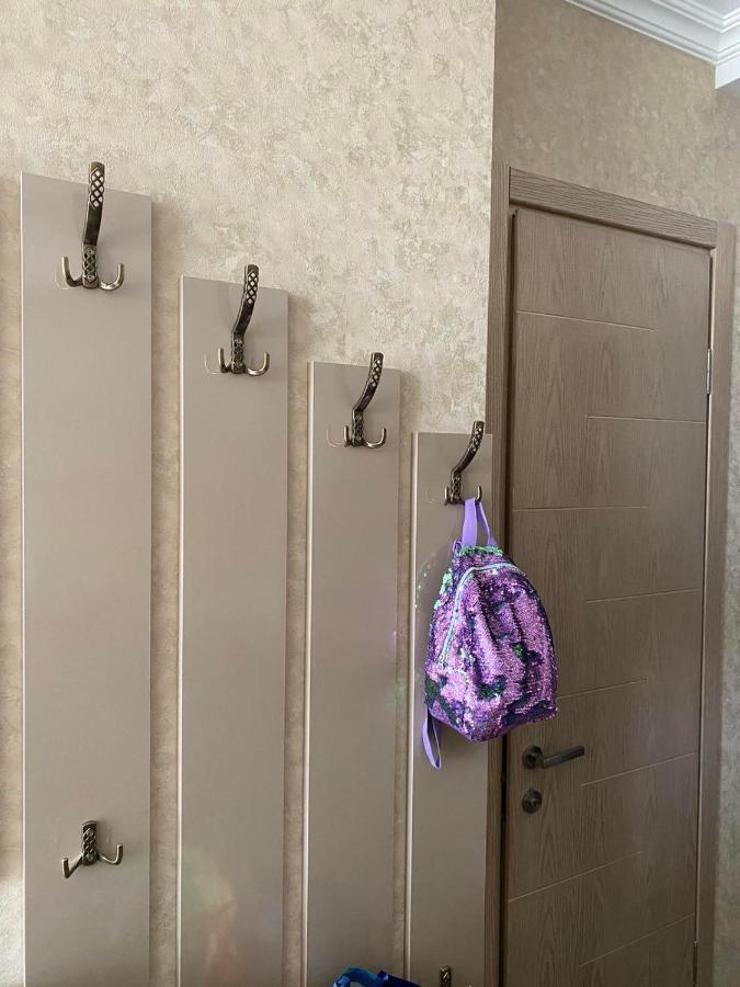 Апартаменты Елена Batoemi Buitenkant foto